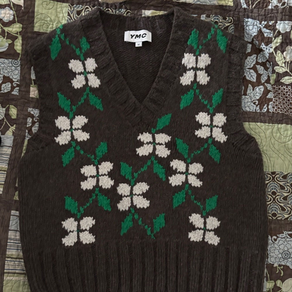 YMC Women's V-Neck Sweater Vest - Brown and Green Floral
